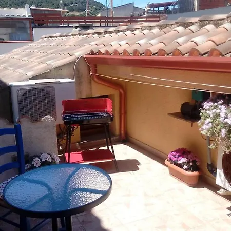 Casa Sardegna Tatil Evi *