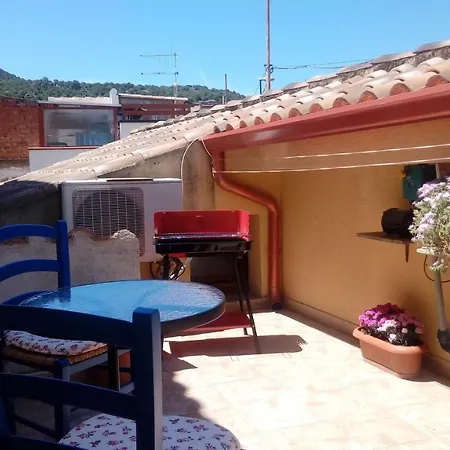Casa Sardegna Tatil Evi *
